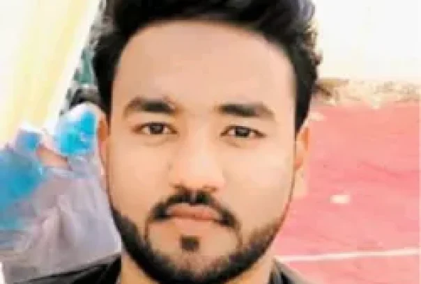 alumni_reverd portl lumni